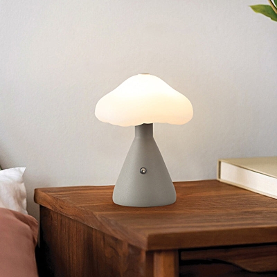 Niedliche Pilz-Touch-Control-dimmbare LED-USB-moderne Nachttischlampen