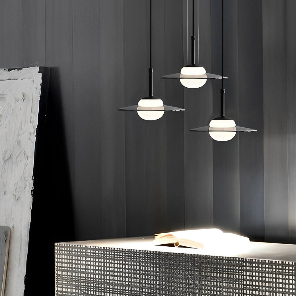 Minimalistischer Glas-UFO-LED-Schwarz-Nordic-Kronleuchter, Küchen-Pendelleuchte