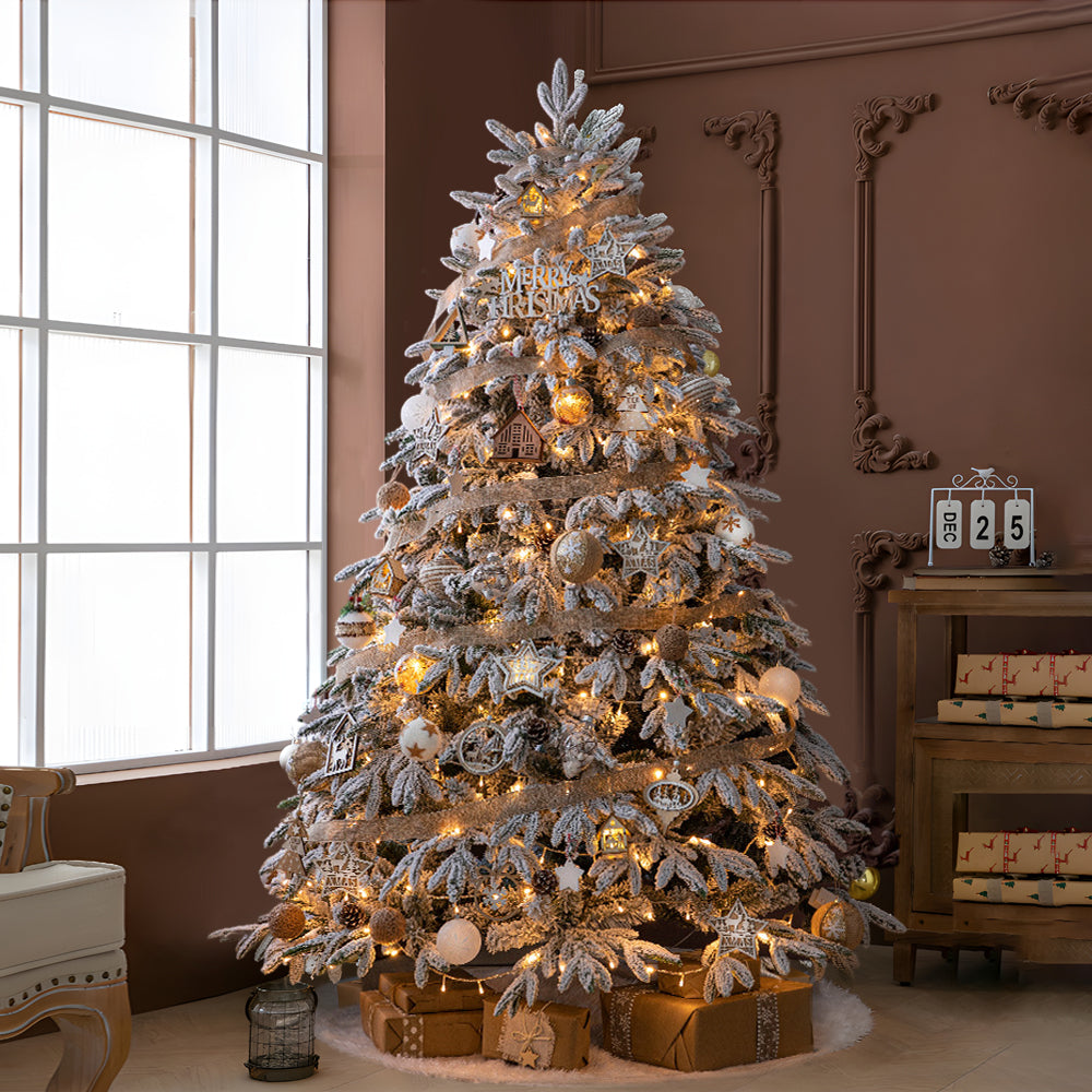 Simulation artificielle de chute de neige, décoration de noël, arbre avec guirlandes lumineuses
