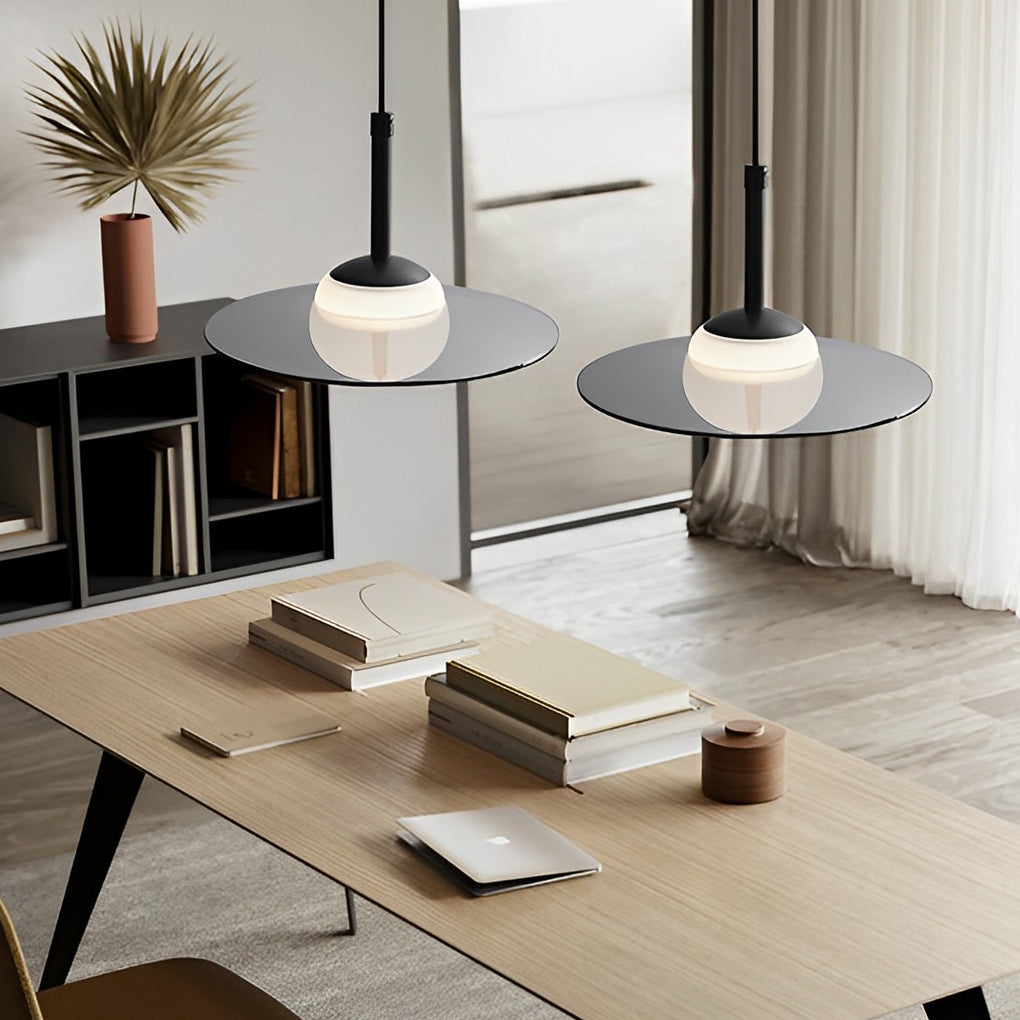 Minimalistischer Glas-UFO-LED-Schwarz-Nordic-Kronleuchter, Küchen-Pendelleuchte