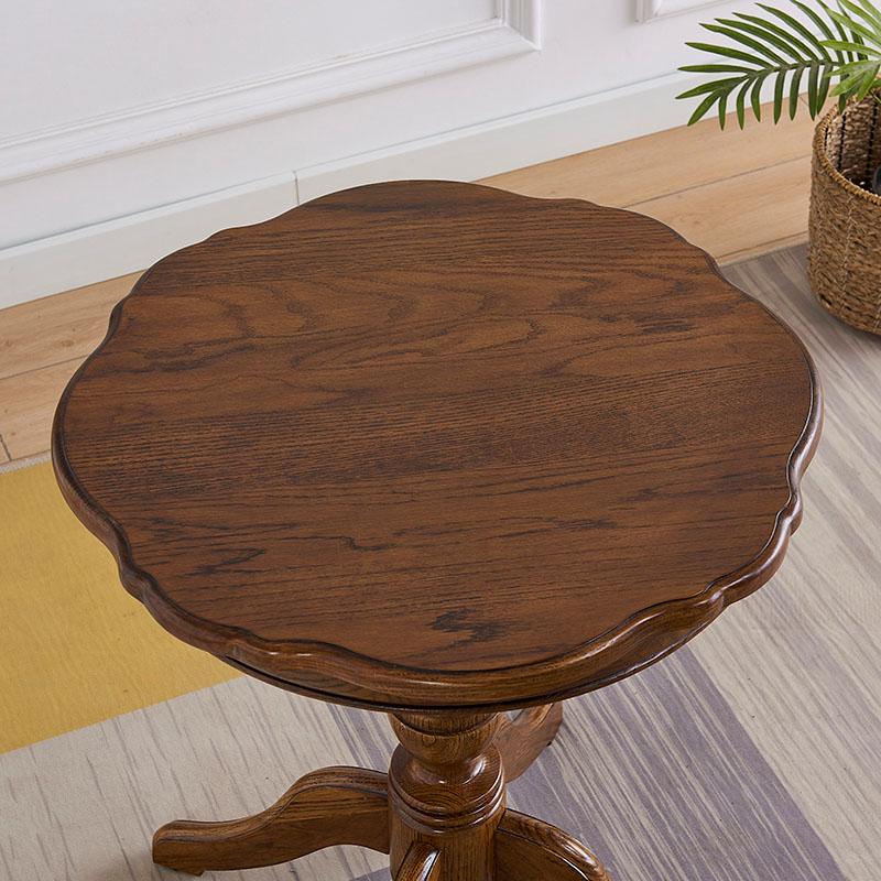 Tables basses rondes en bois de chêne de style rétro